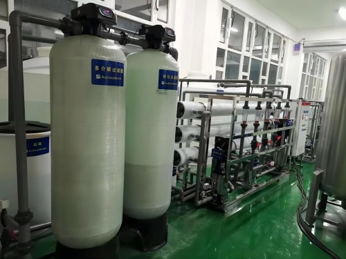 超纯水设备-新伟水处理柏枫杨